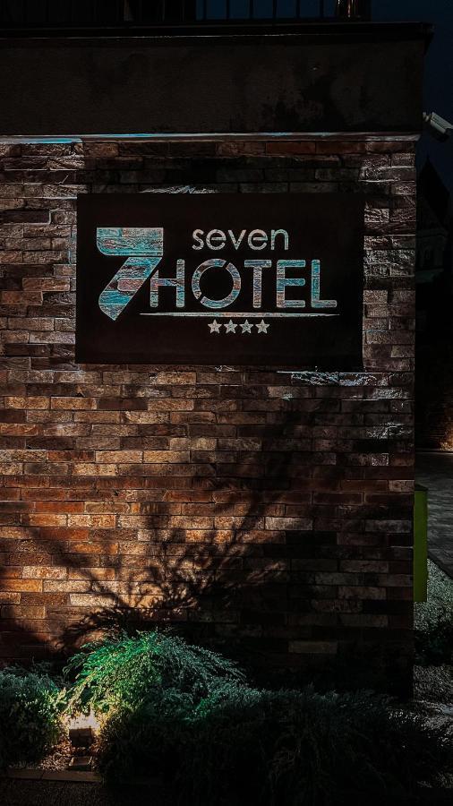 Seven Hotel Bytom - Katowice Экстерьер фото